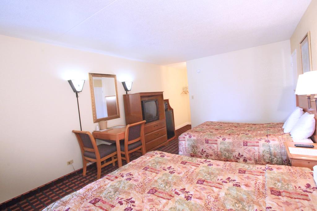 Regency Inn Pigeon Forge Zimmer foto